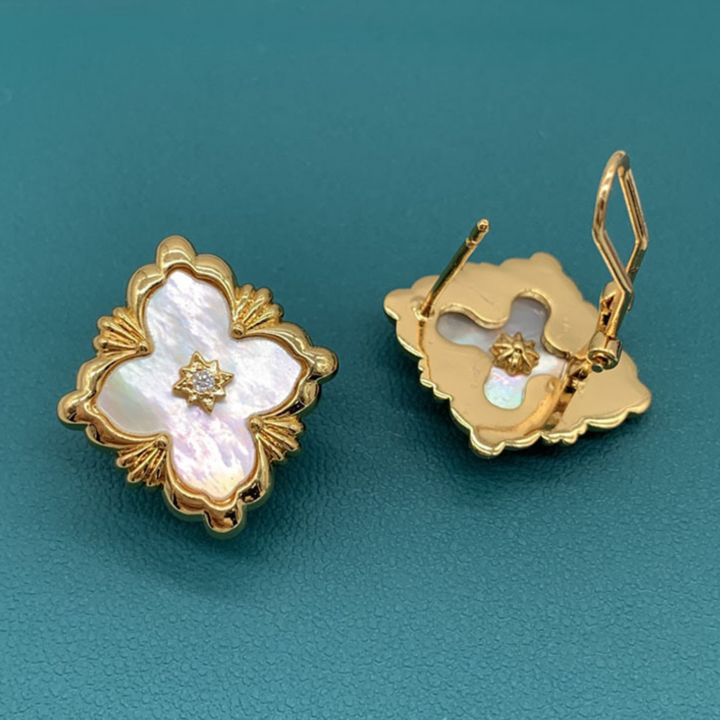 Vintage Clover Earring