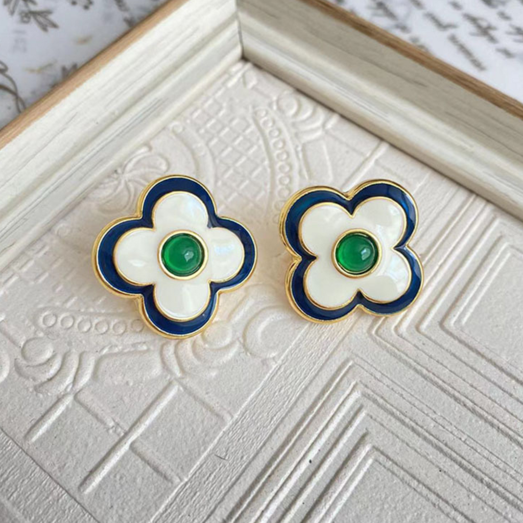 Vintage Flower Earring