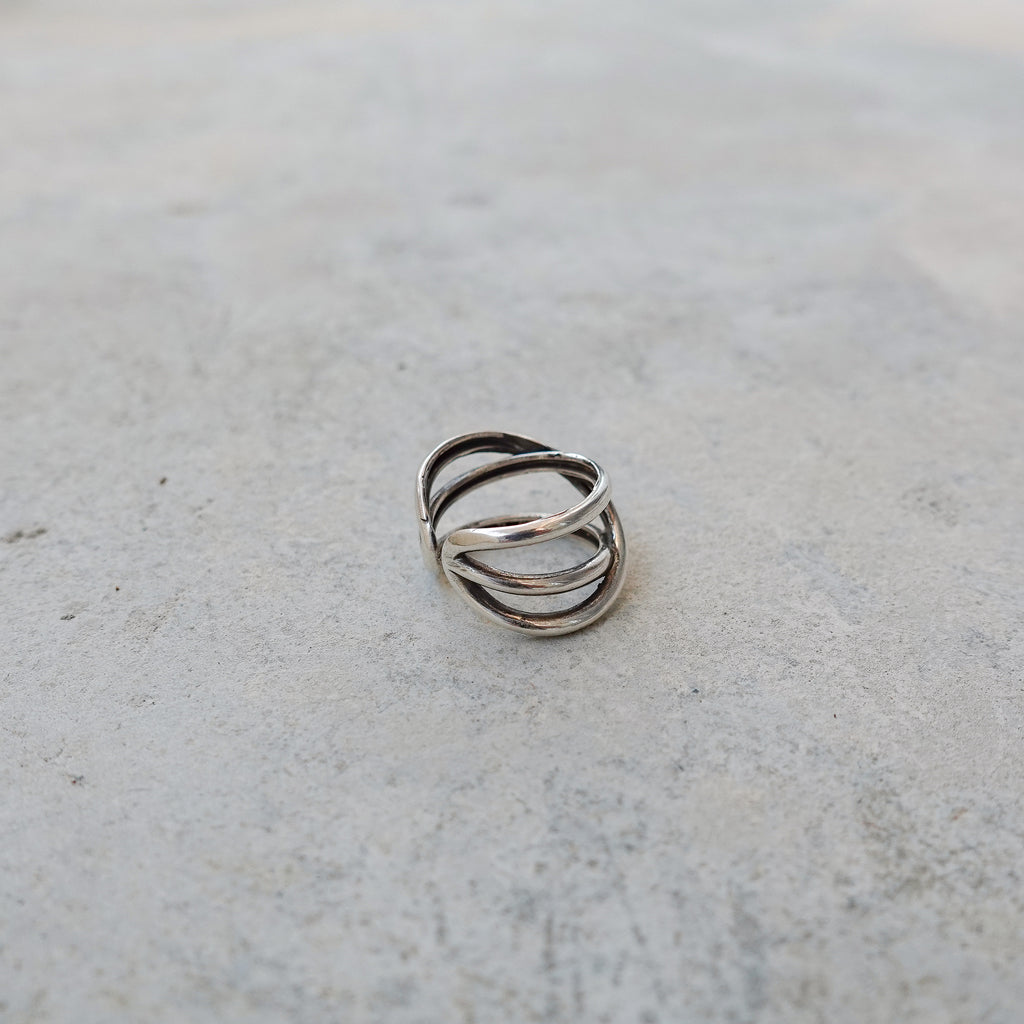 s925 Line Cross Ring