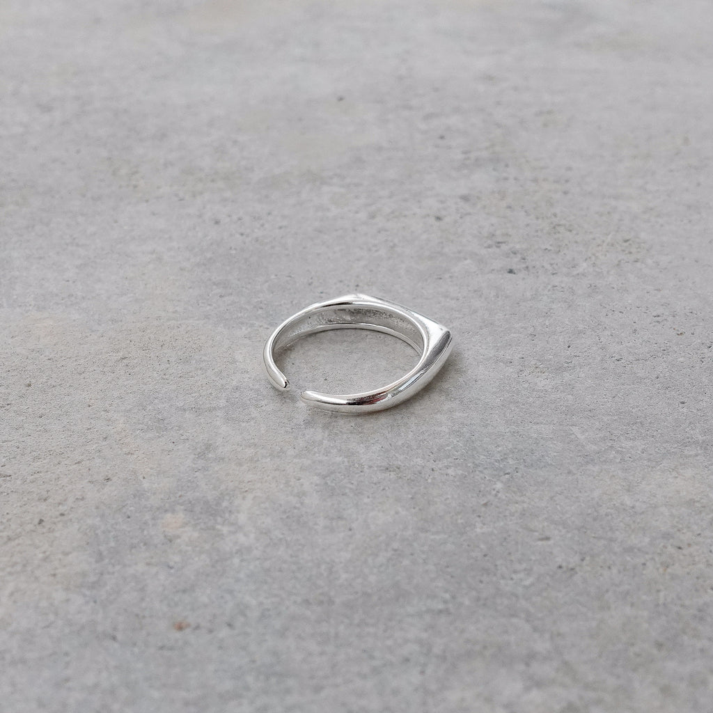 s925 Simple horizontal  ring