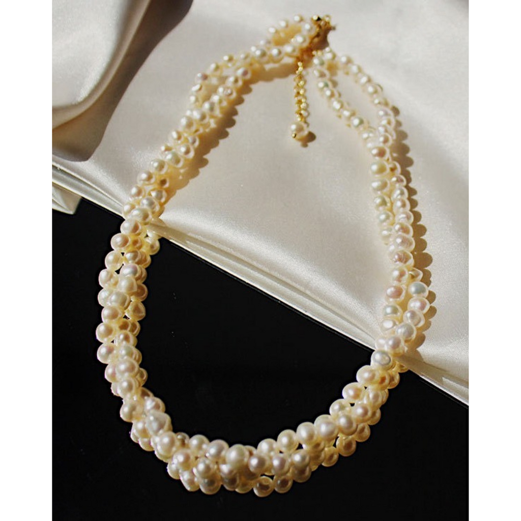 Pearl Choker