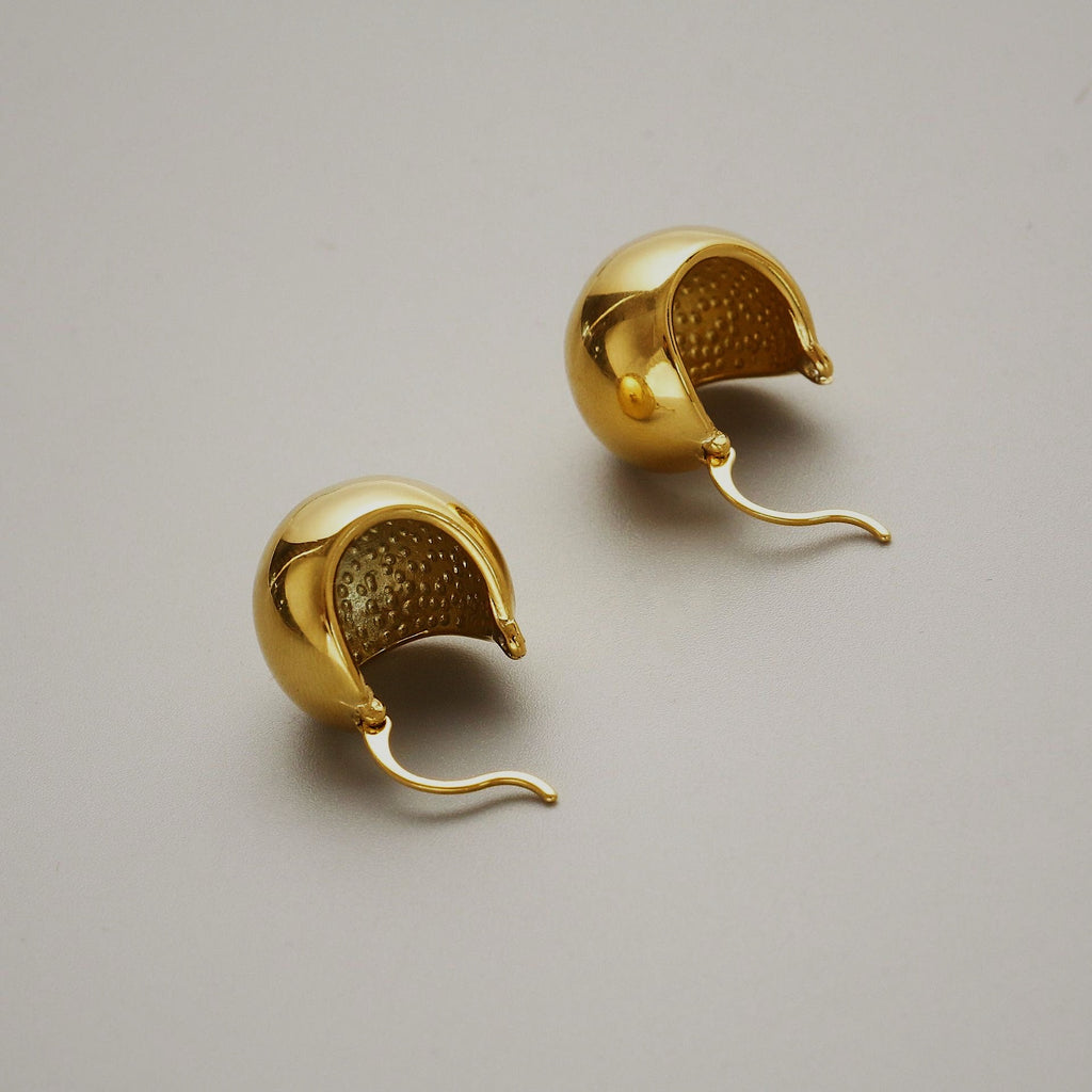 Classical Ball Earring